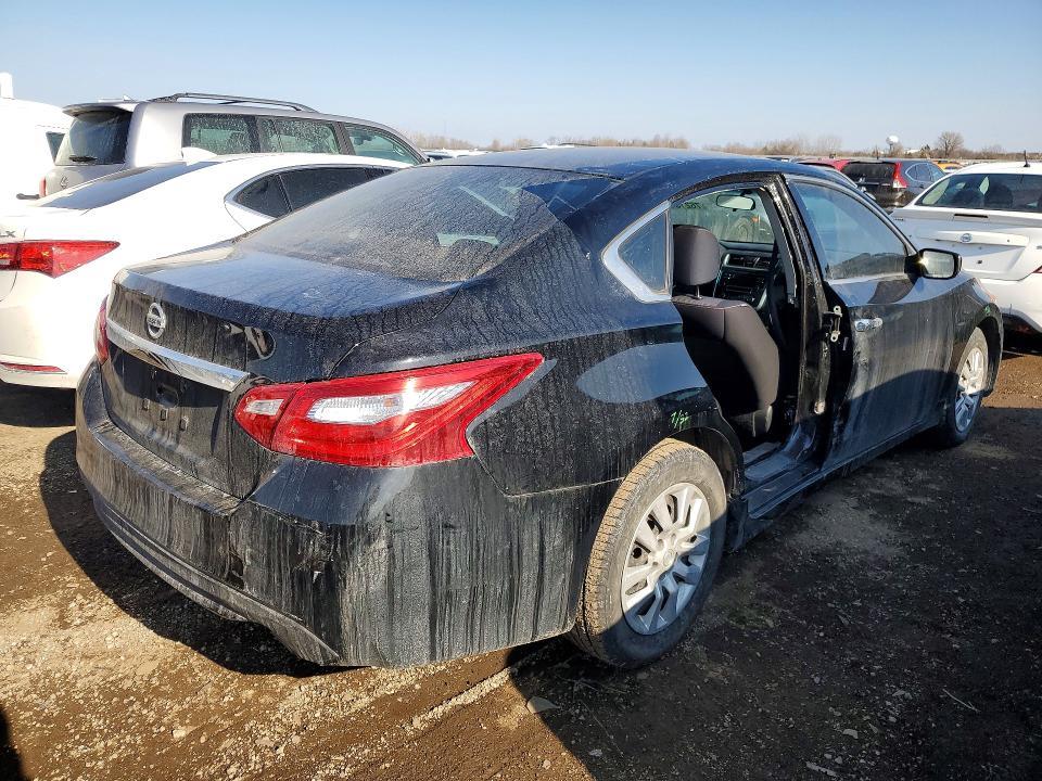2016 Niss Altima 2.5