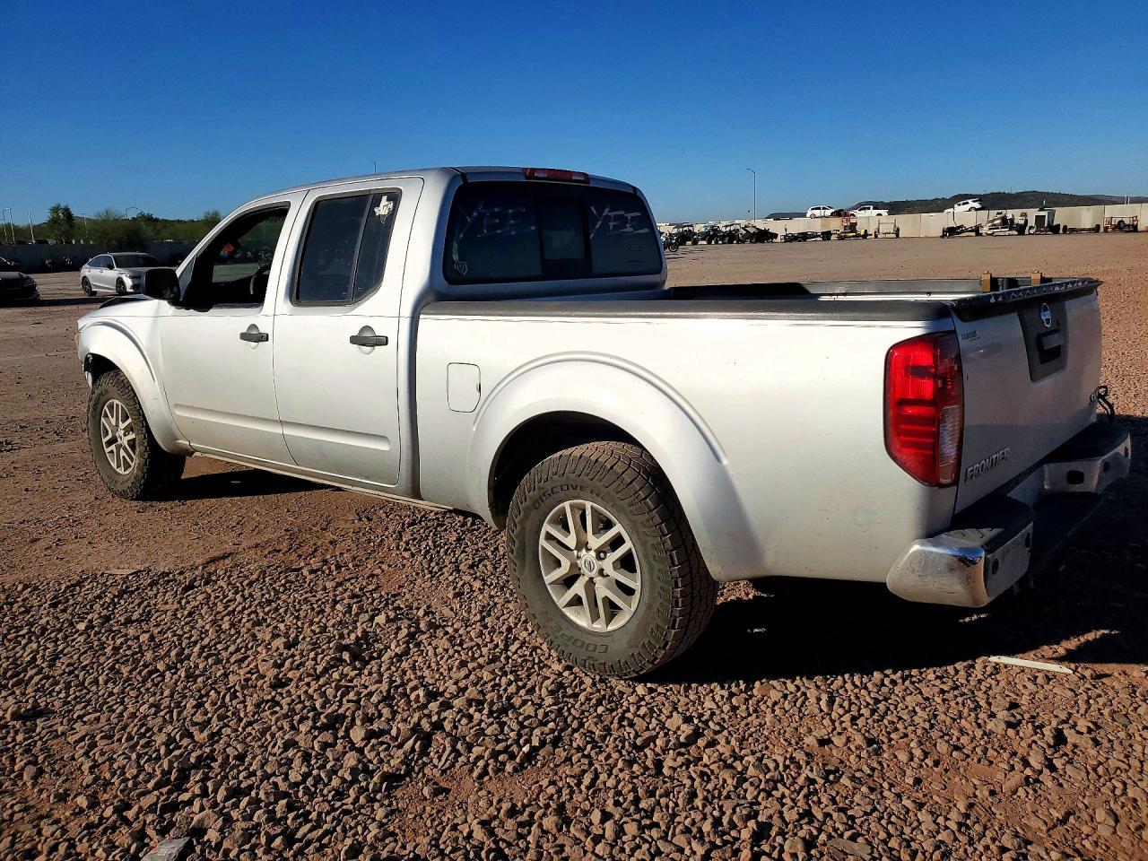 2016 Nissan Frontier SV