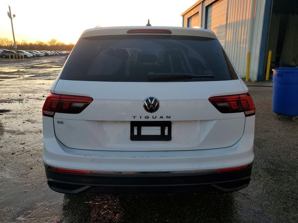 2022 Volkswagen Tiguan se