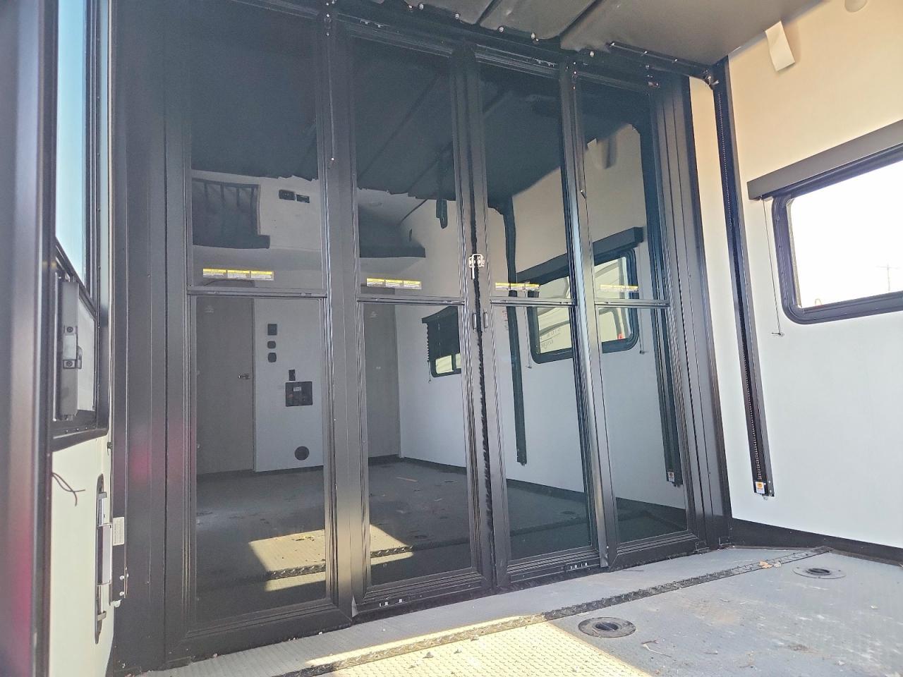 2024 Impact Fuzion Camper