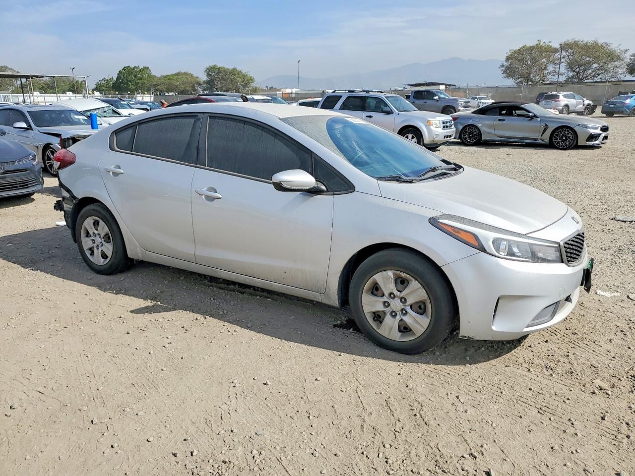 2017 KIA Forte lx