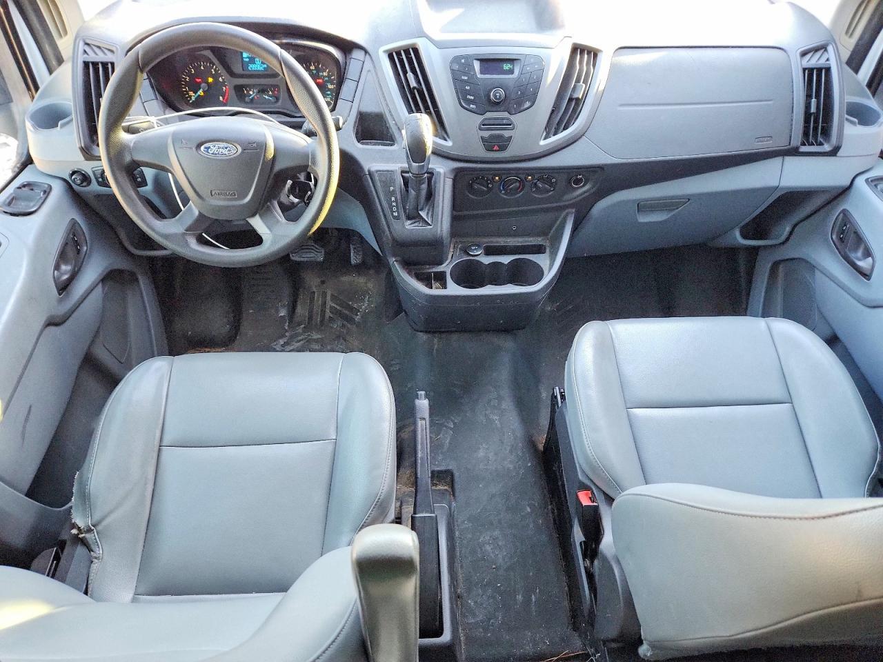 2015 Ford Transit Wagon T-350