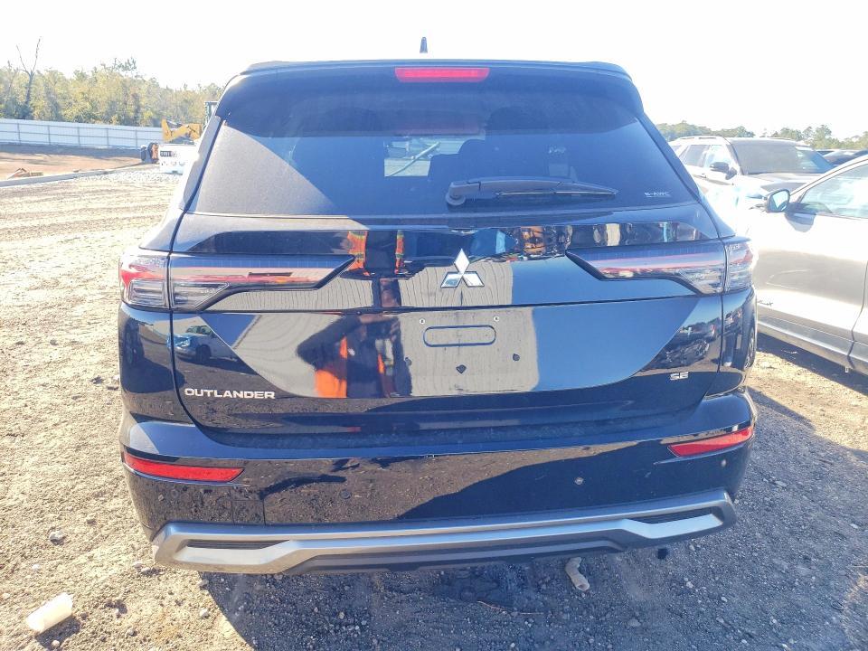 2025 Mitsubishi Outlander se