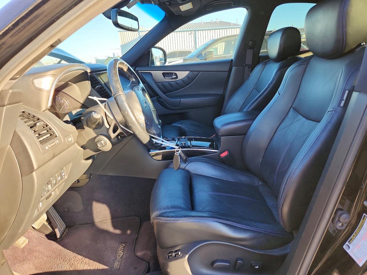 2015 Infinity Qx70