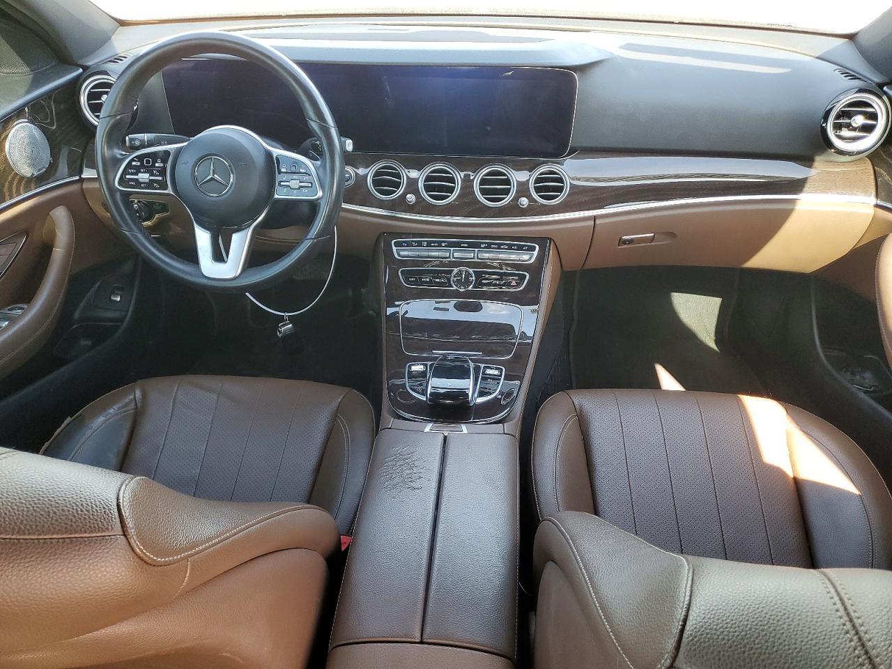 2019 Mercedes-Benz E 300