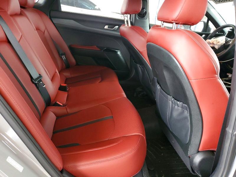 2023 KIA K5 gt Line