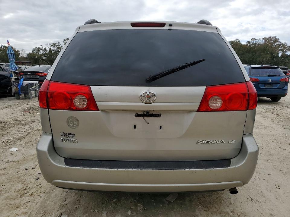 2006 Toyota Sienna ce