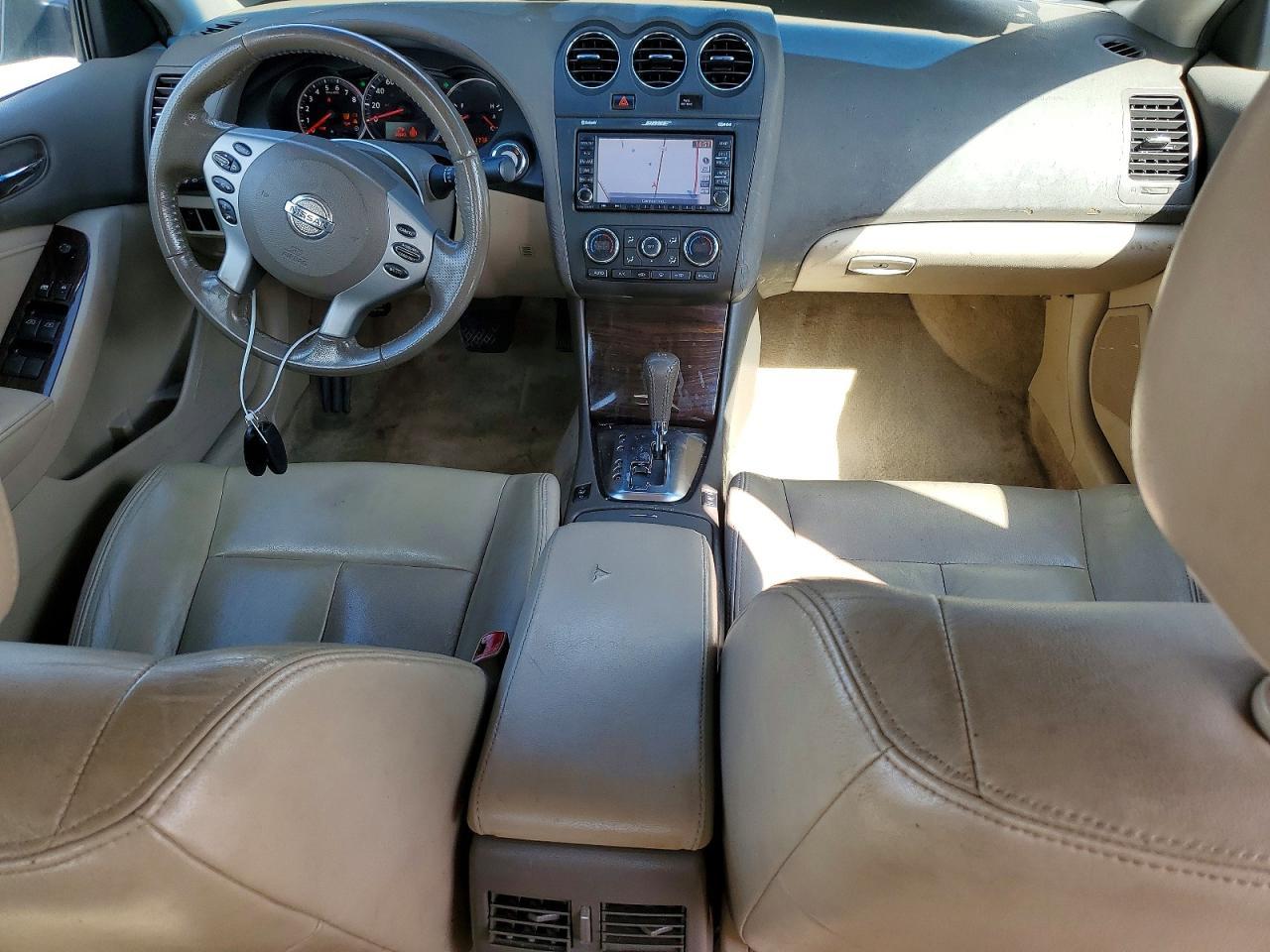 2012 Nissan Altima sr