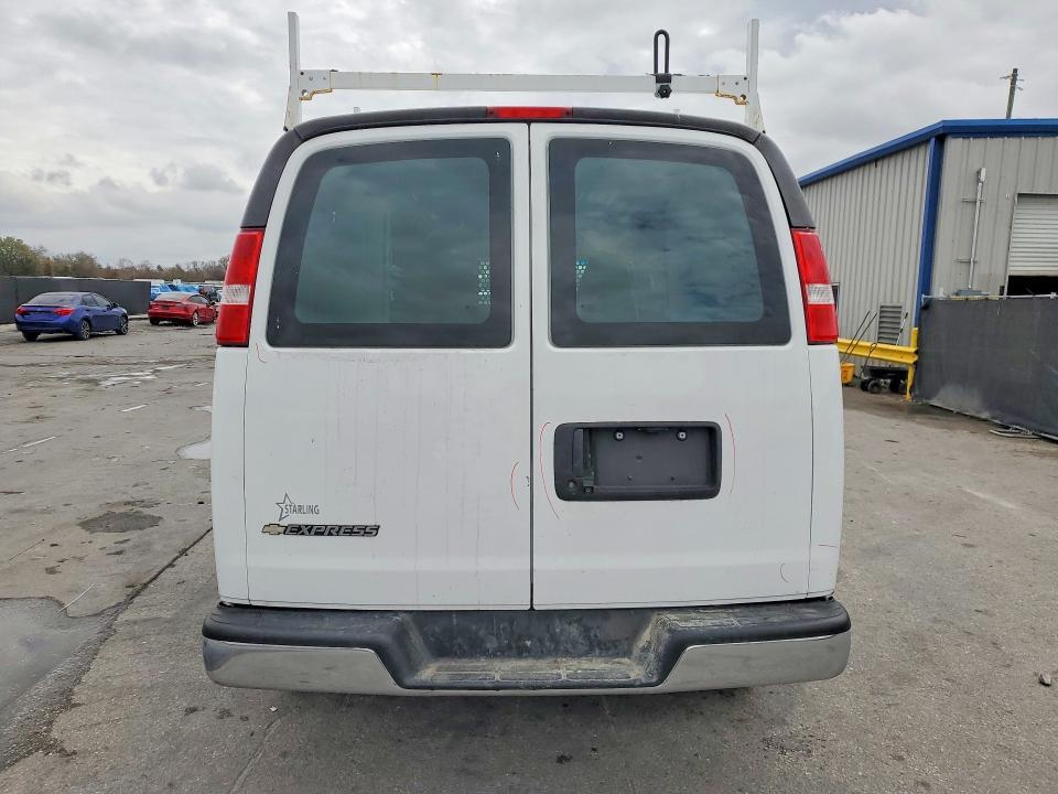 2022 Chevrolet Express 2500 Utility / Service van