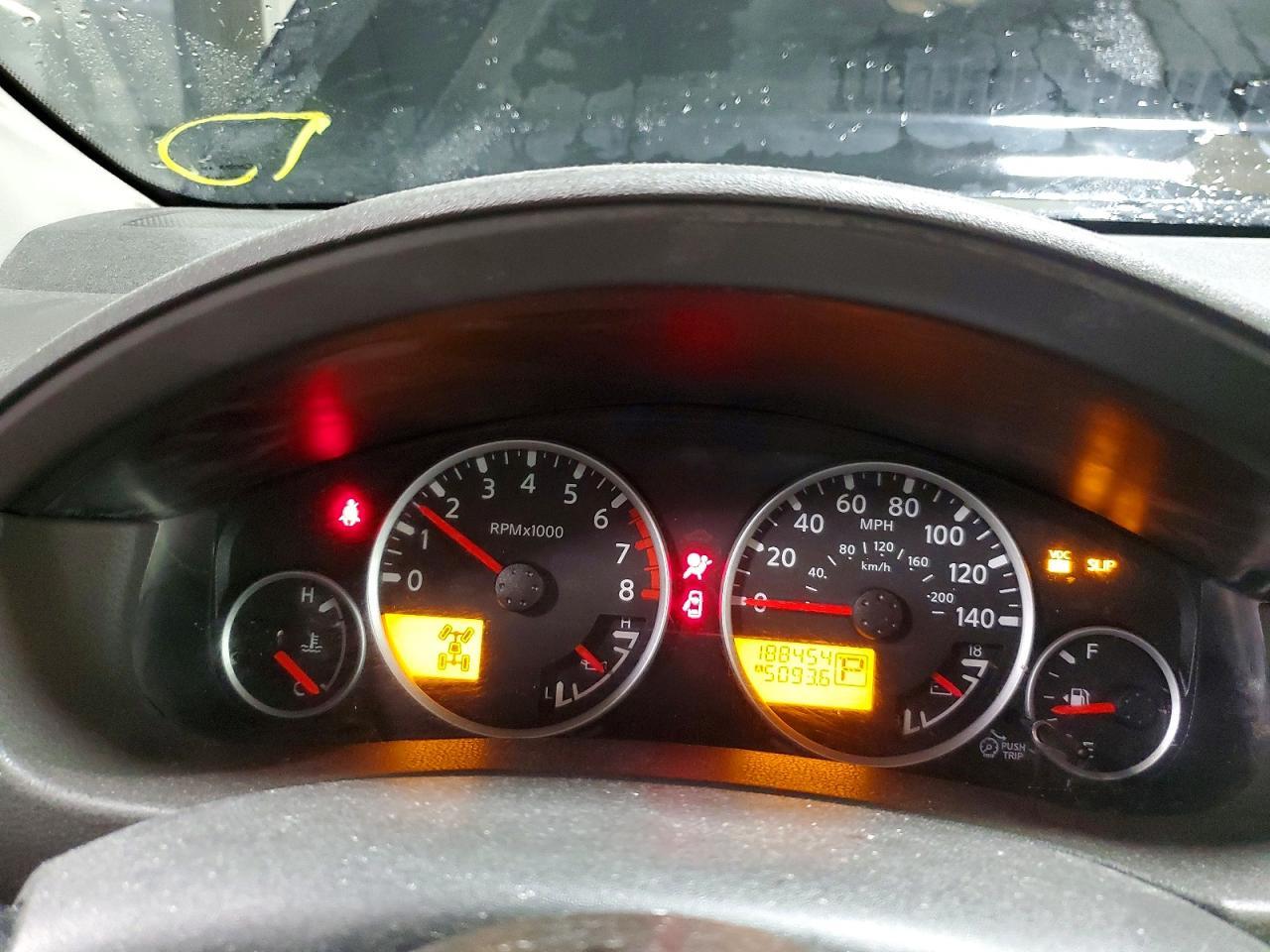 2011 Nissan Pathfinder s
