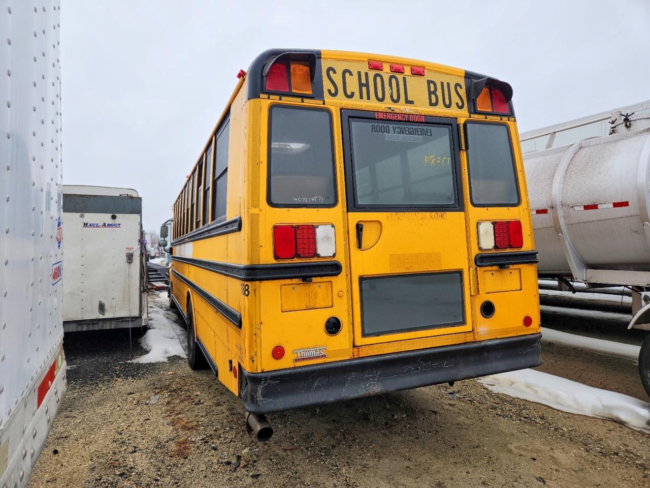 2009 Thomas Built Bus Company 2009 Thomas SAF-T-LINER C2-School Bus
