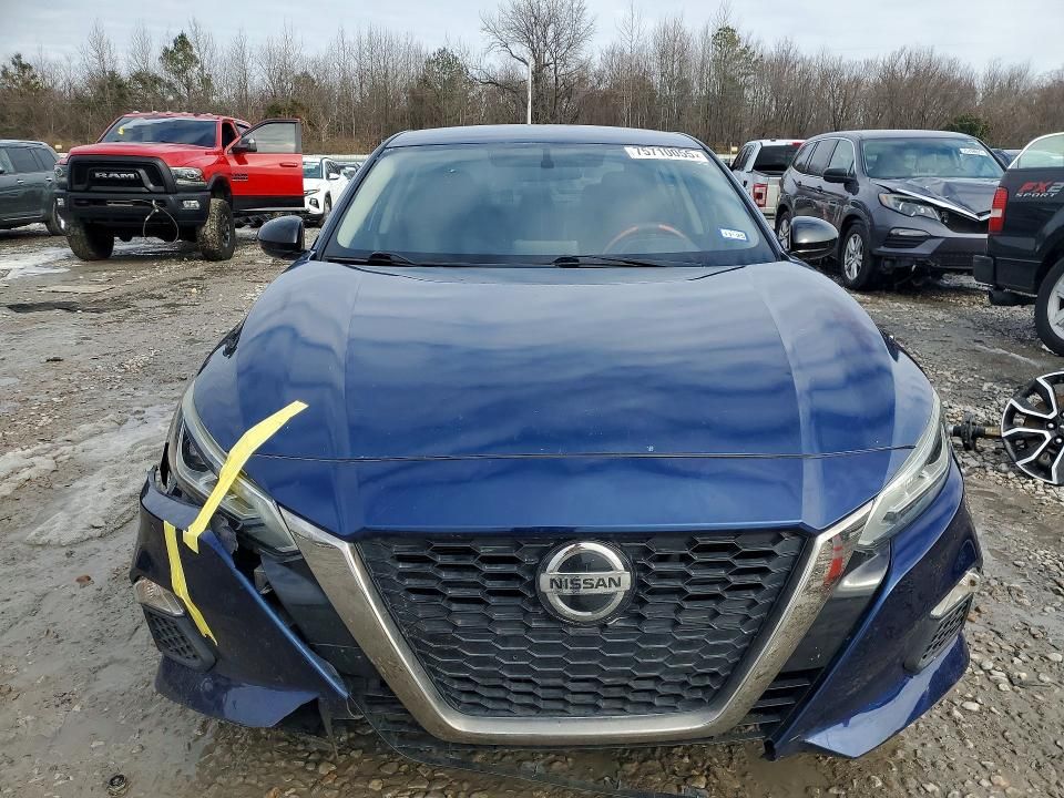 2019 Nissan Altima sr