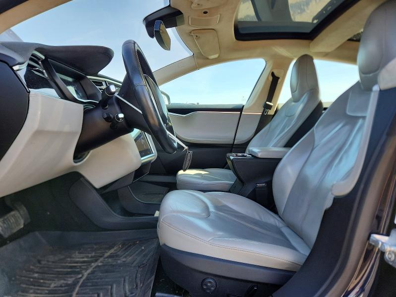 2015 Tesla Model s 85D