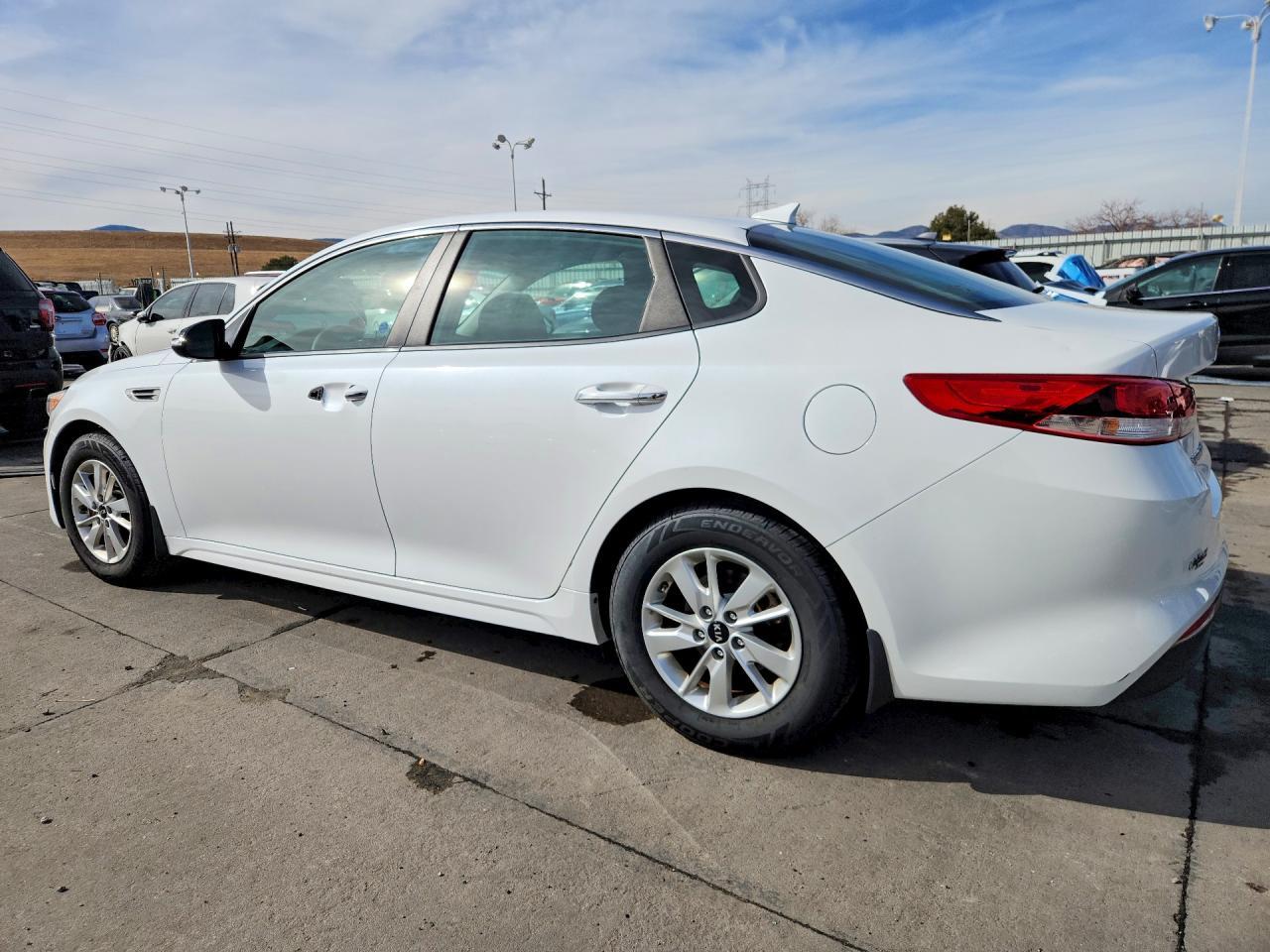 2018 KIA Optima lx