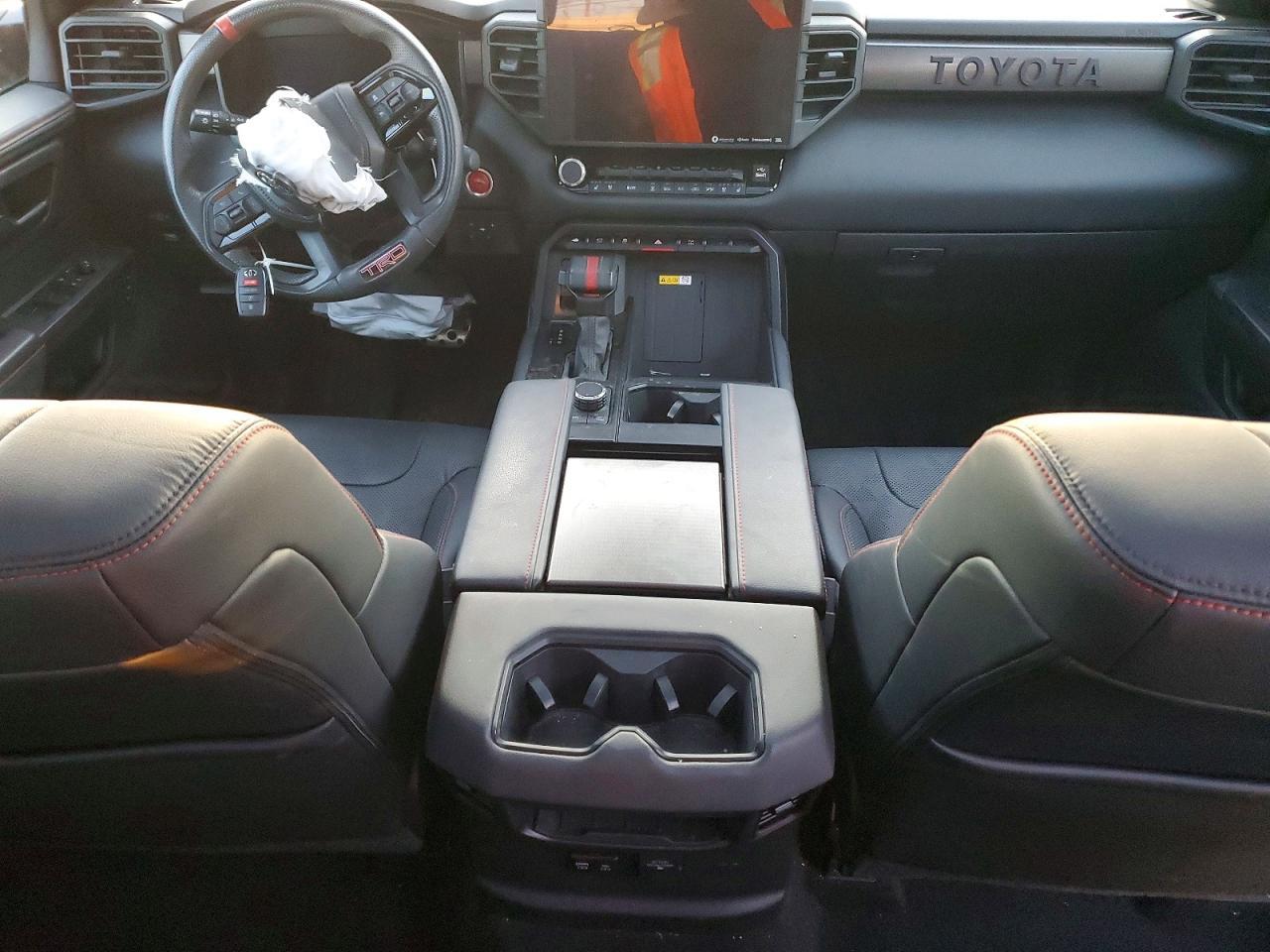 2024 Toyota Tundra Crewmax Limited