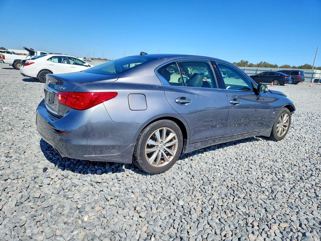 2014 Infiniti Q50 Base