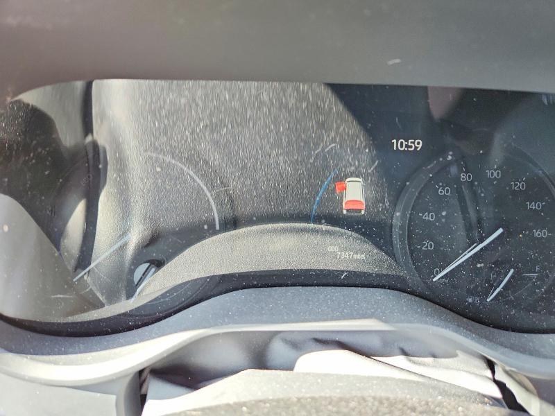 2025 Toyota Sienna le 8-passenger