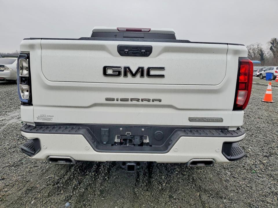 2022 GMC Sierra K1500 Elevation