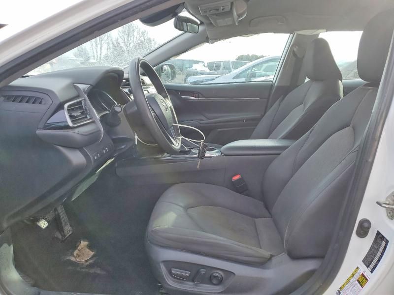 2020 Toyota Camry le