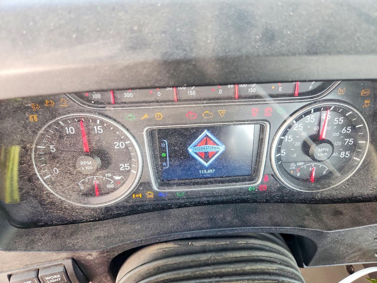 2023 International RH613 Semi Truck