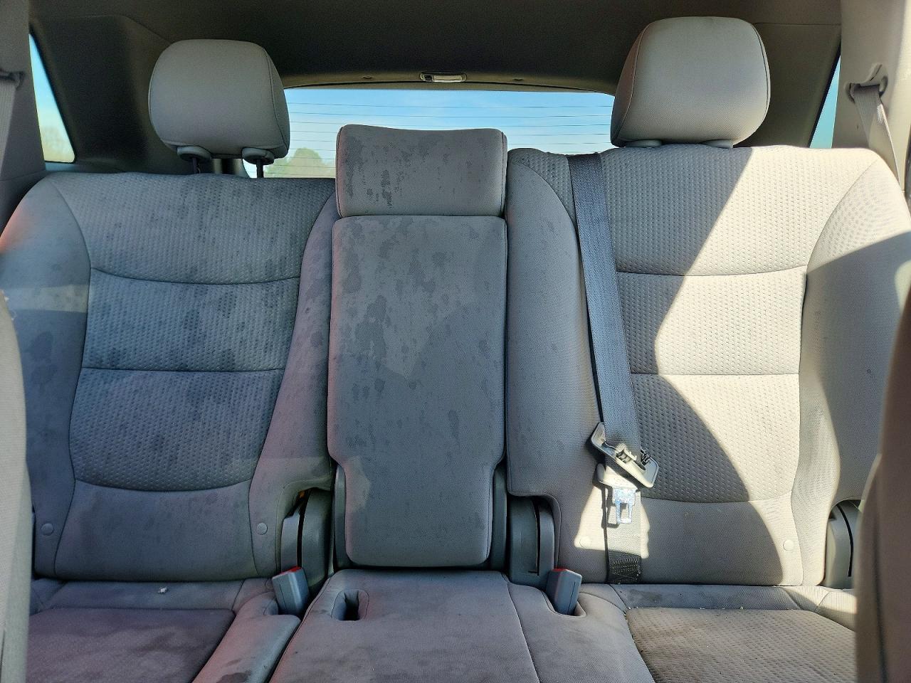 2011 KIA Sorento lx
