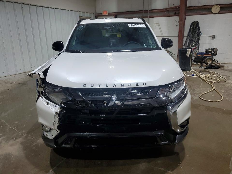 2020 Mitsubishi Outlander se