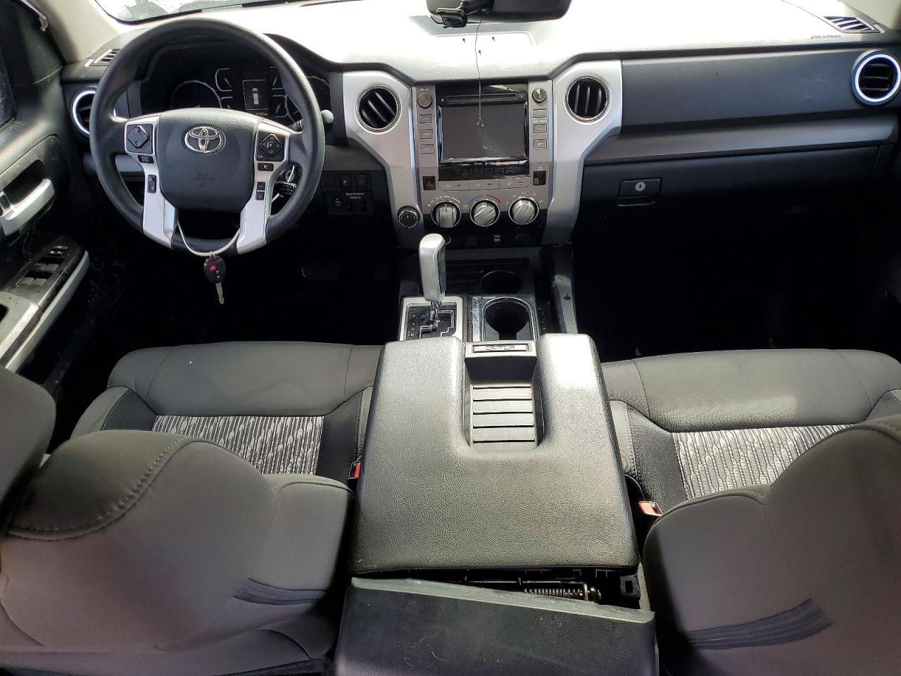 2018 Toyota Tundra SR5