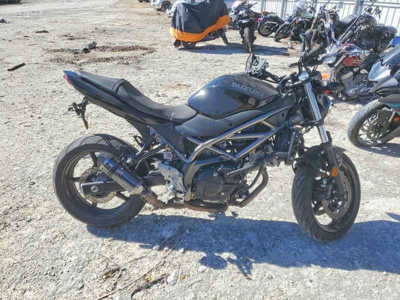 2022 Suzuki SV650
