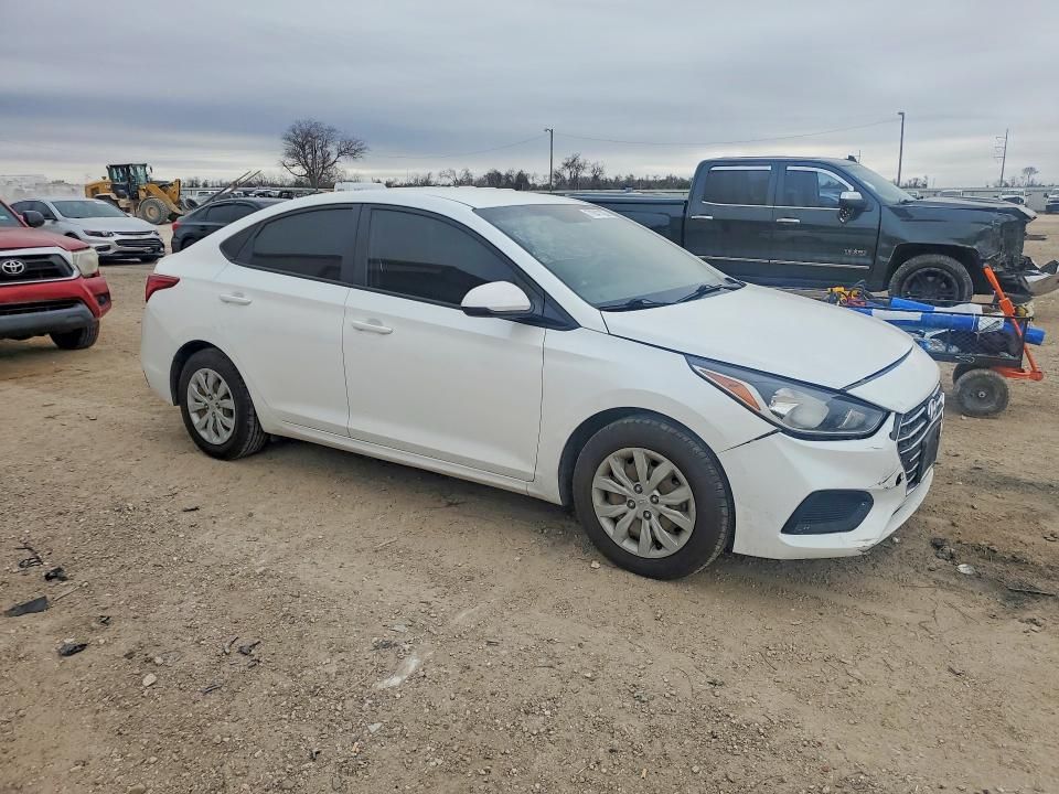 2021 Hyundai Accent se