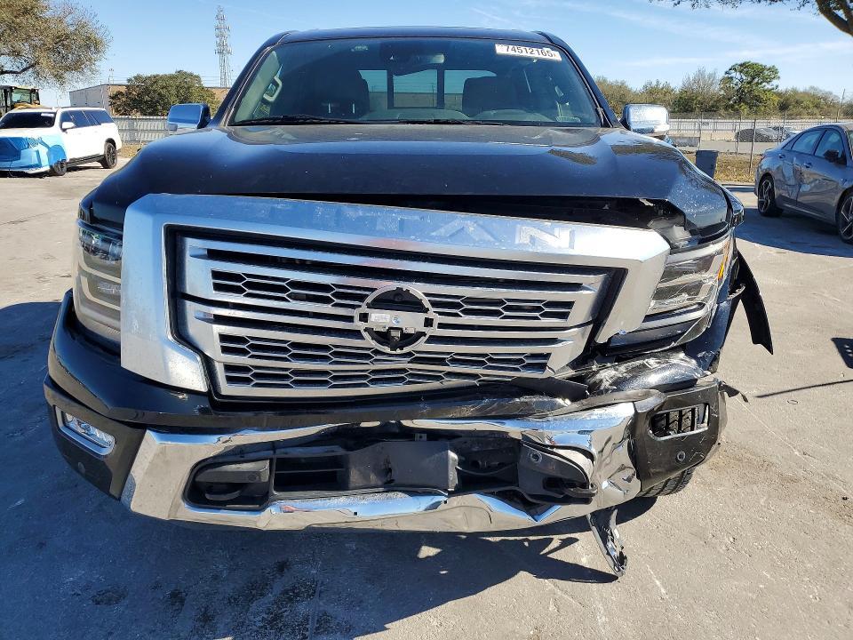 2023 Nissan Titan Platinum Reserve