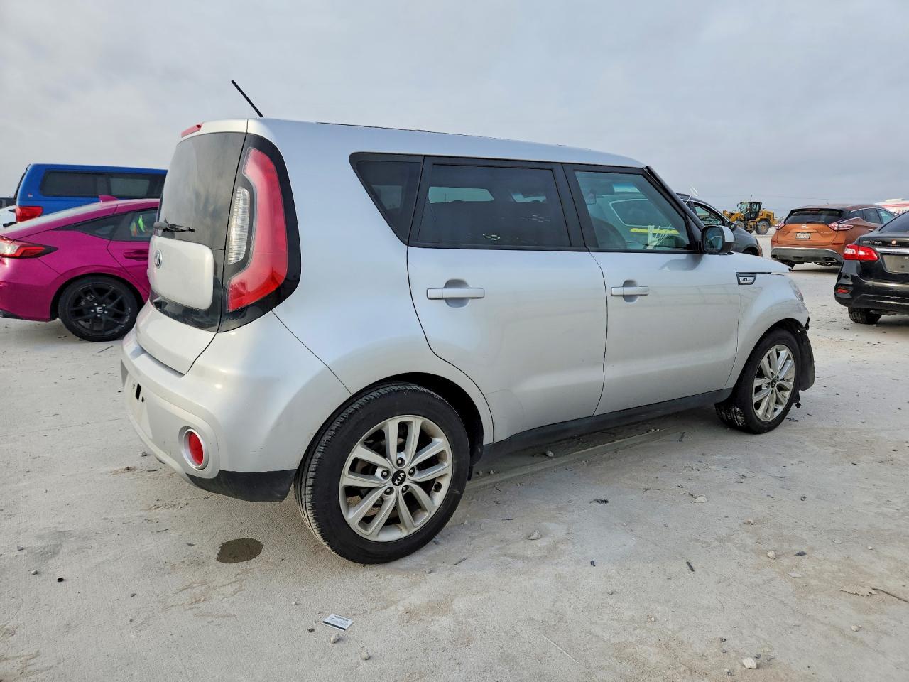 2019 KIA Soul +