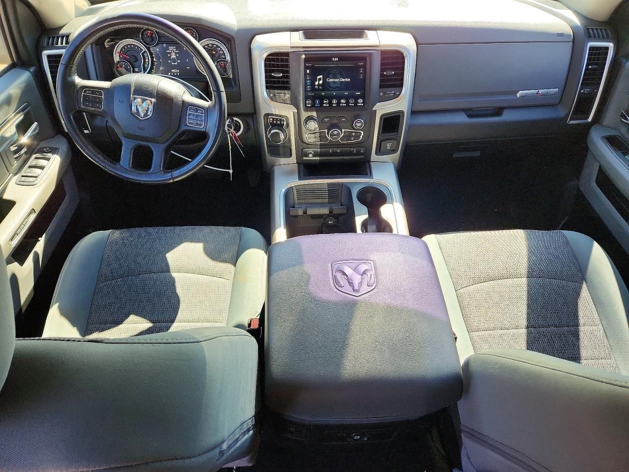 2019 Dodge Ram 1500 Classic slt