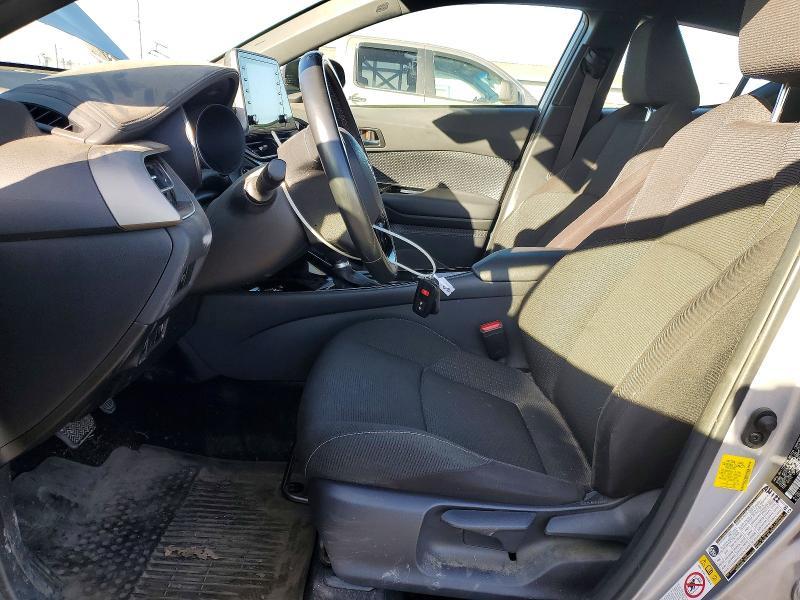 2019 Toyota C-hr xle