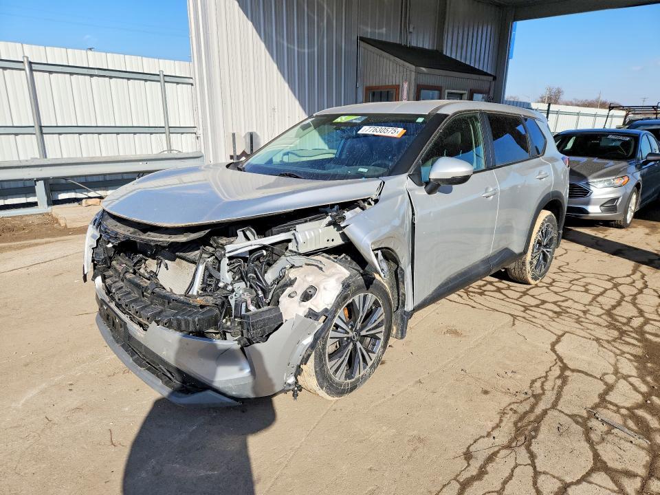 2022 Nissan Rogue sv