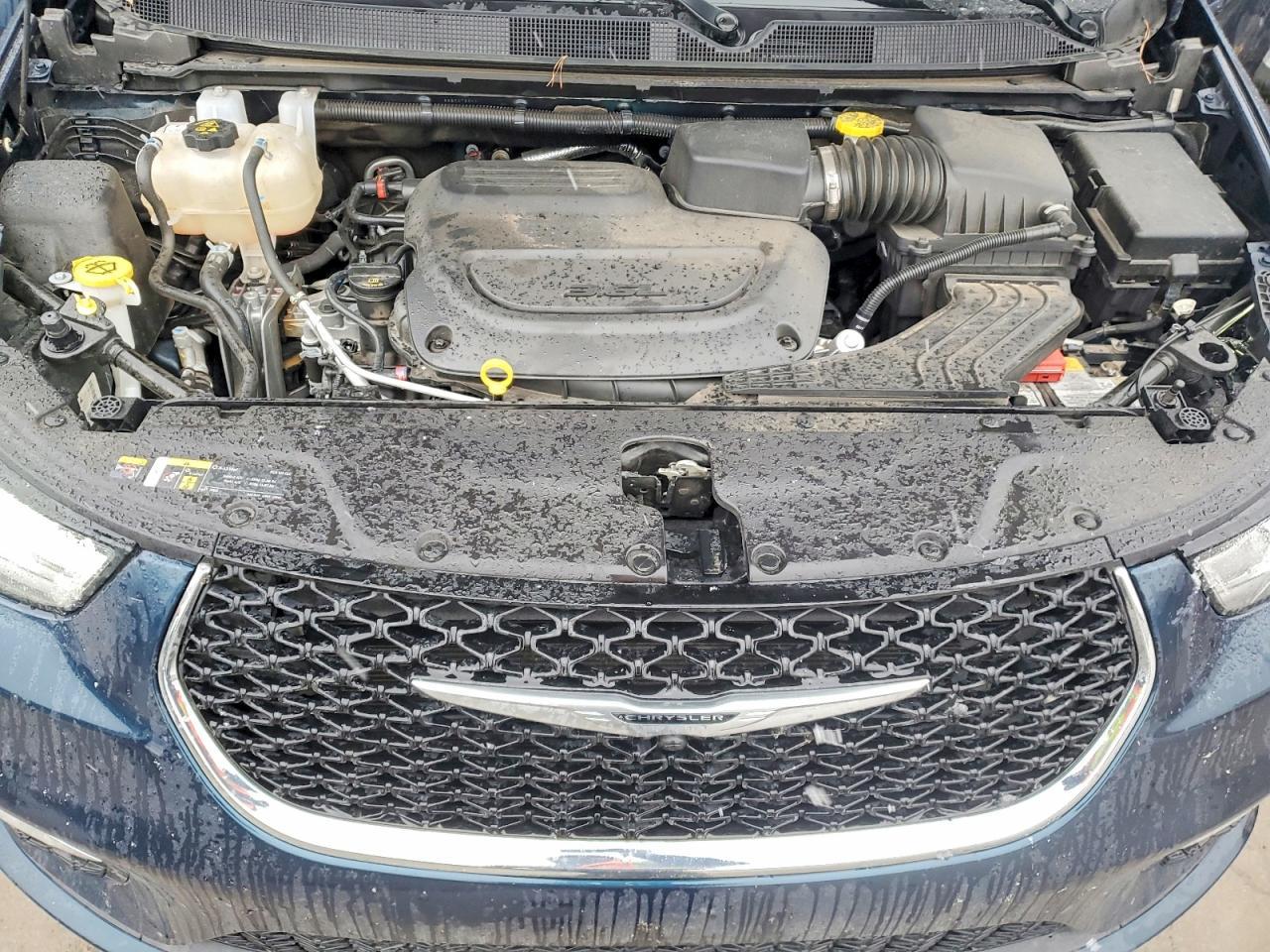 2025 Chrysler Pacifica Select