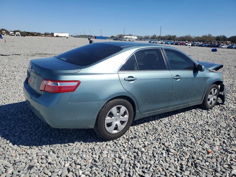 2009 Toyota Camry le