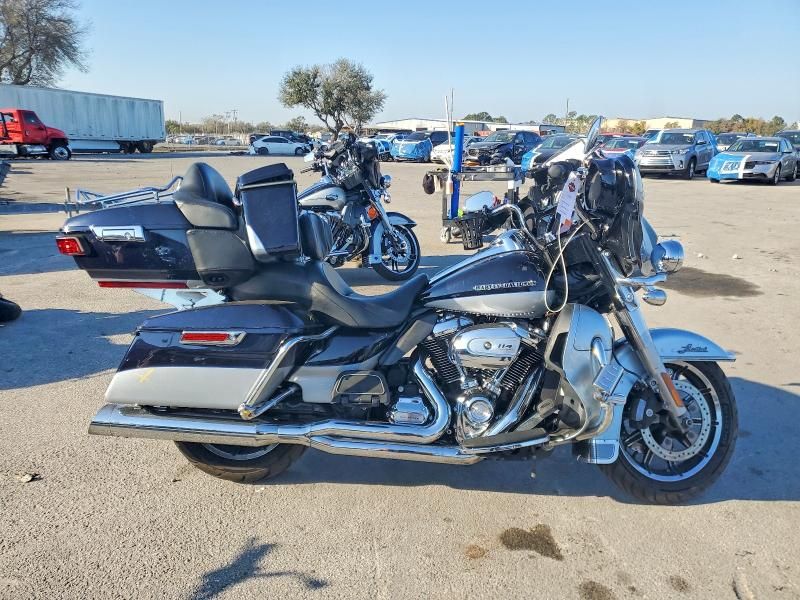 2019 Harley-Davidson Flhtk