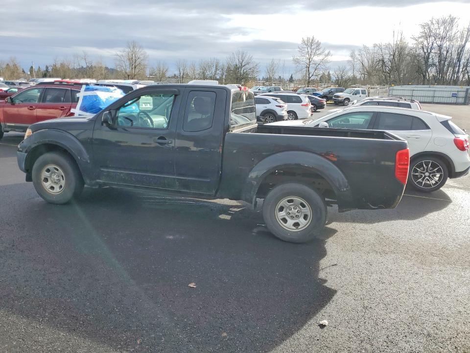 2011 Nissan Frontier s