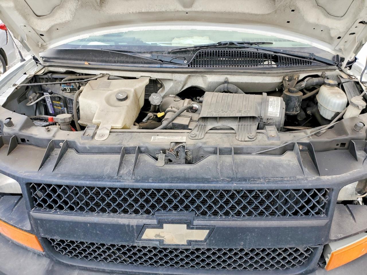 2005 Chevrolet Express G2500