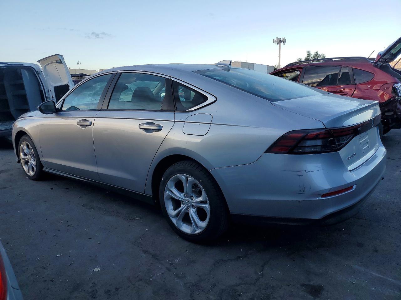 2024 Honda Accord lx