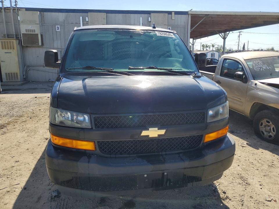 2018 Chevrolet Express 3500 Utility / Service Van