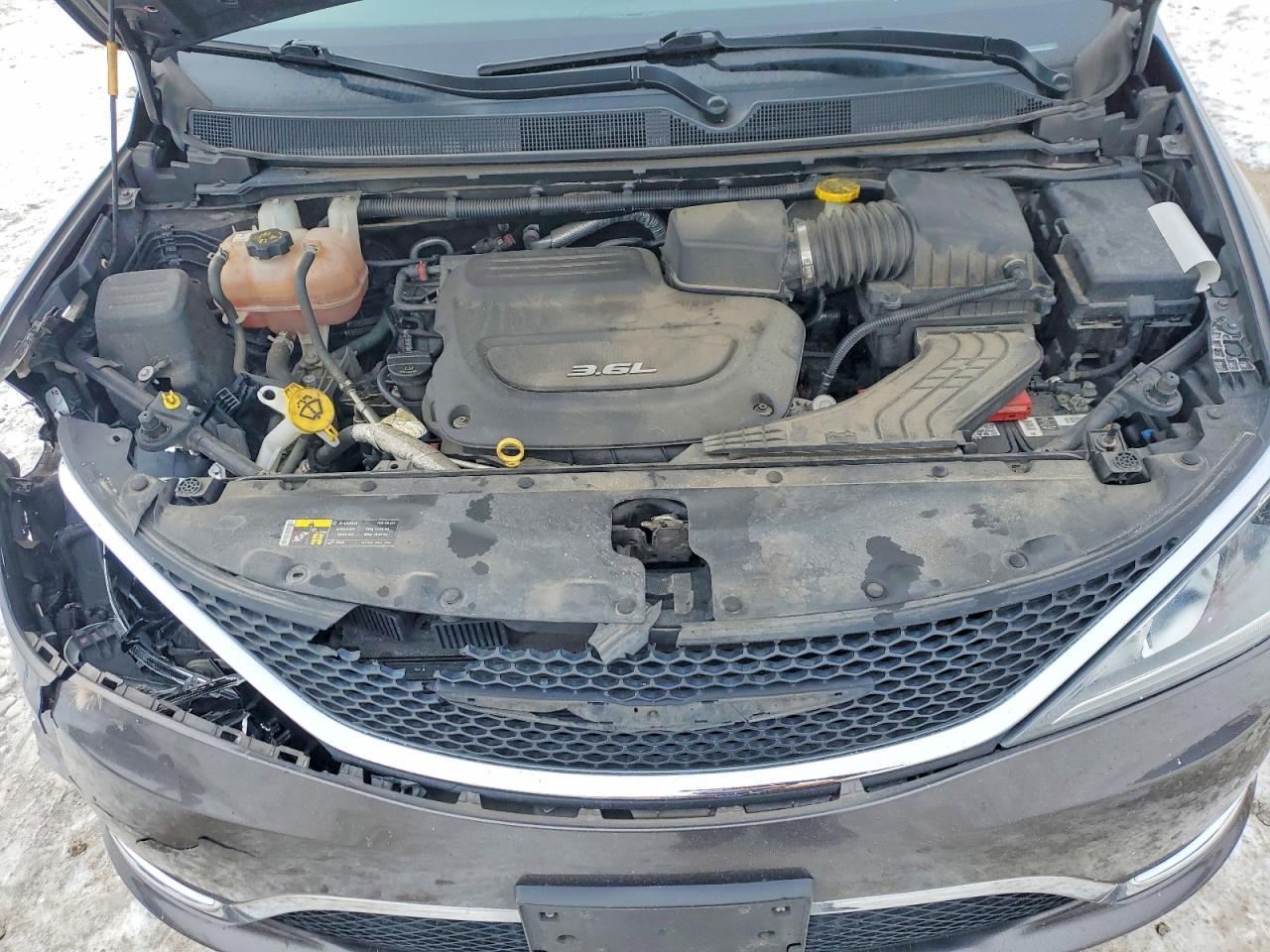 2017 Chrysler Pacifica Touring l