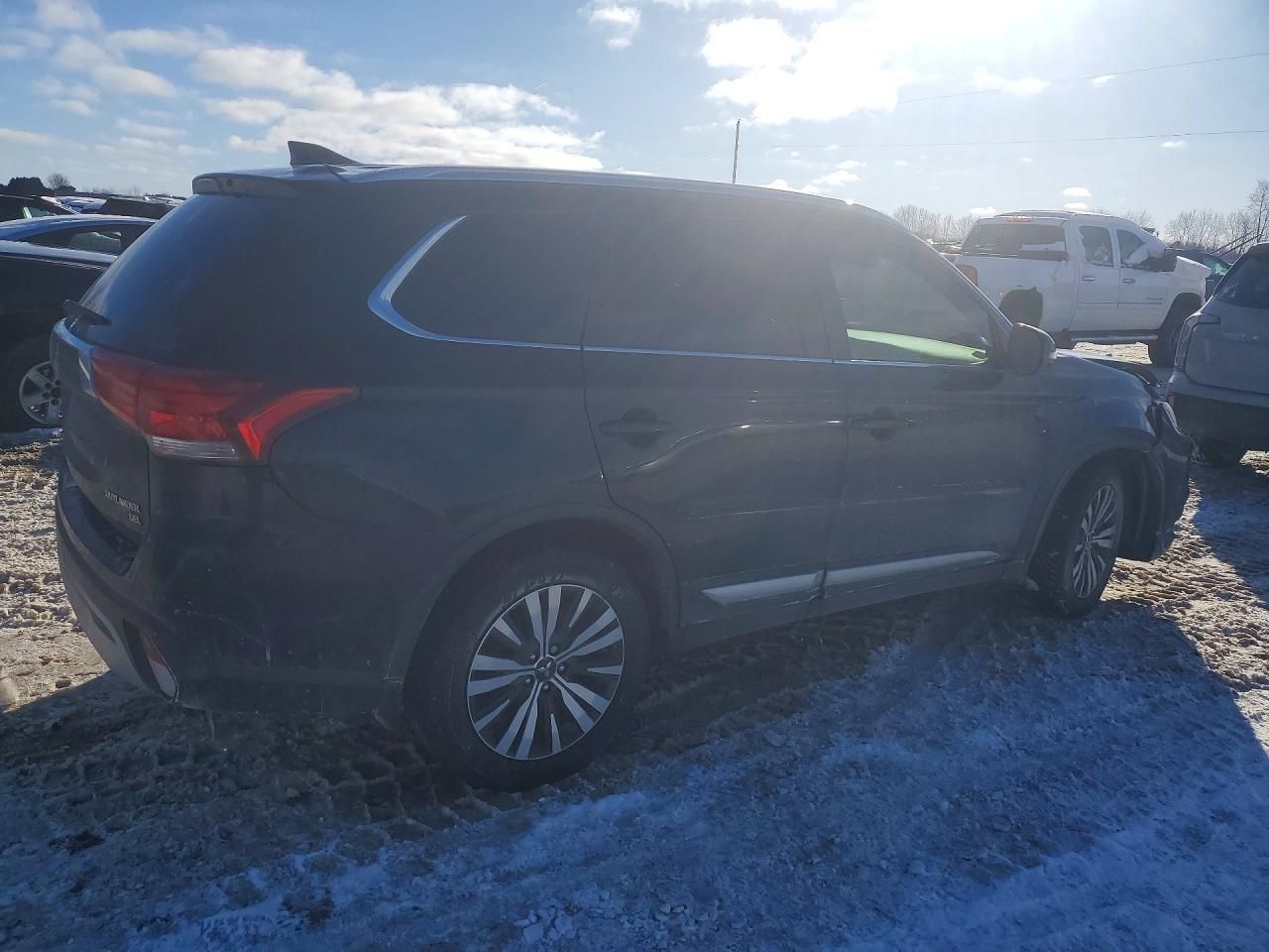 2019 Mitsubishi Outlander se