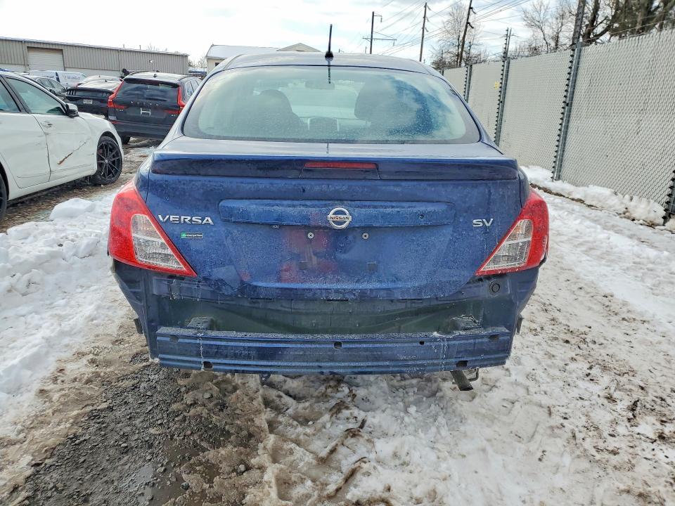 2019 Nissan Versa s