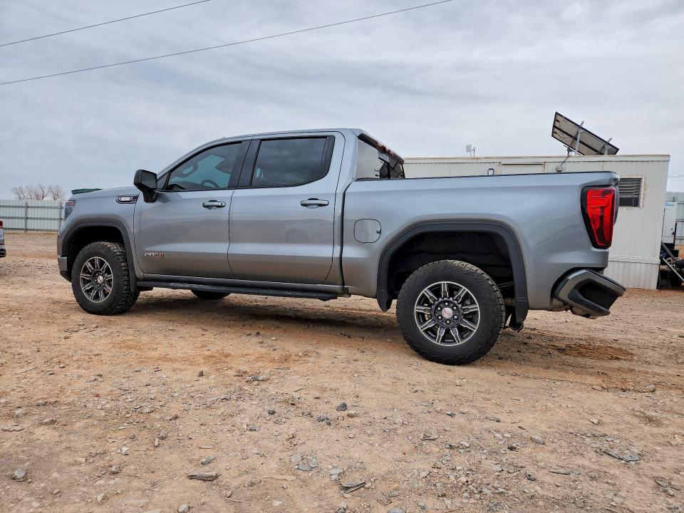2025 GMC Sierra K1500 AT4