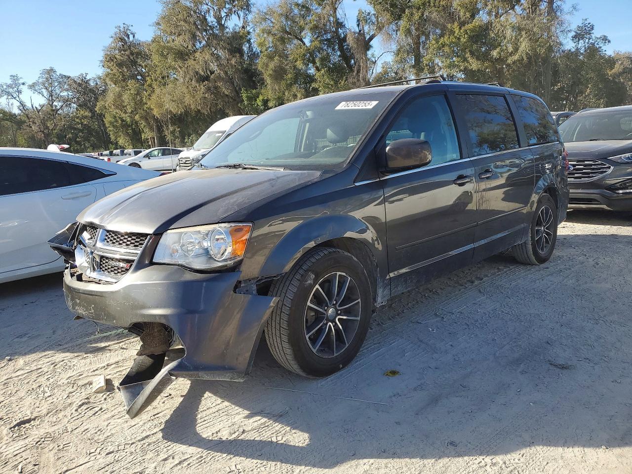 2017 Dodge Grand Caravan sxt