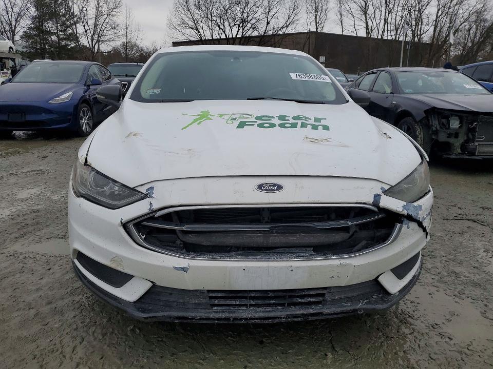 2017 Ford Fusion se