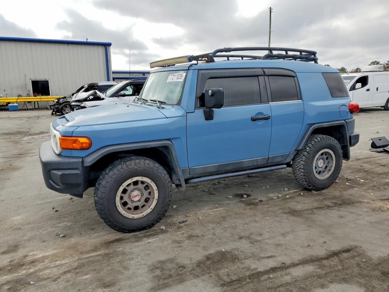 2014 Toyota Fj Cruiser Base