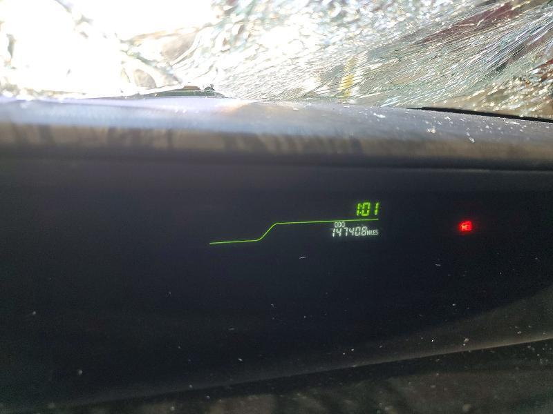 2014 Toyota Prius v two