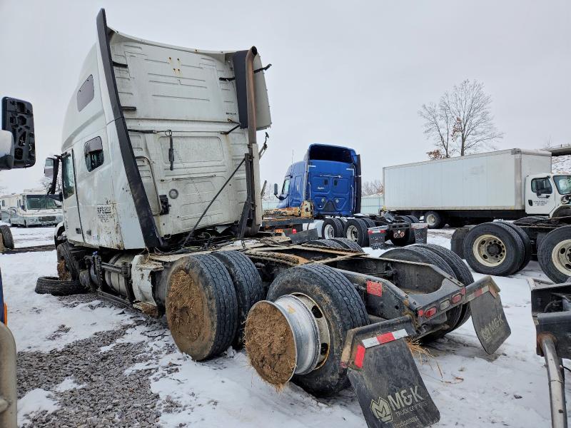 2020 Volv O VNL Semi Truck
